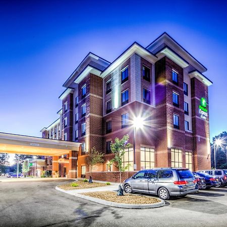 Holiday Inn Express & Suites Cleveland/Westlake By Ihg Luaran gambar